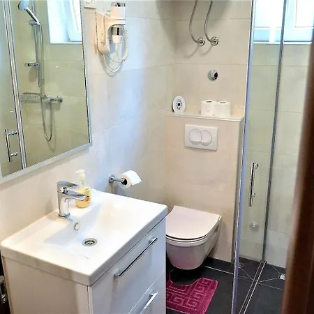 Leonard Πόρετς